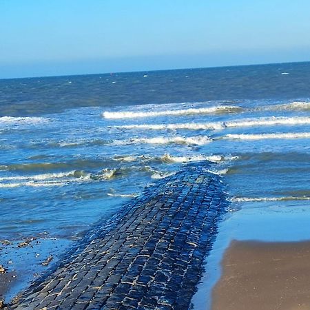 Caravan Aan Zee Arnani Middelkerke Eksteriør billede